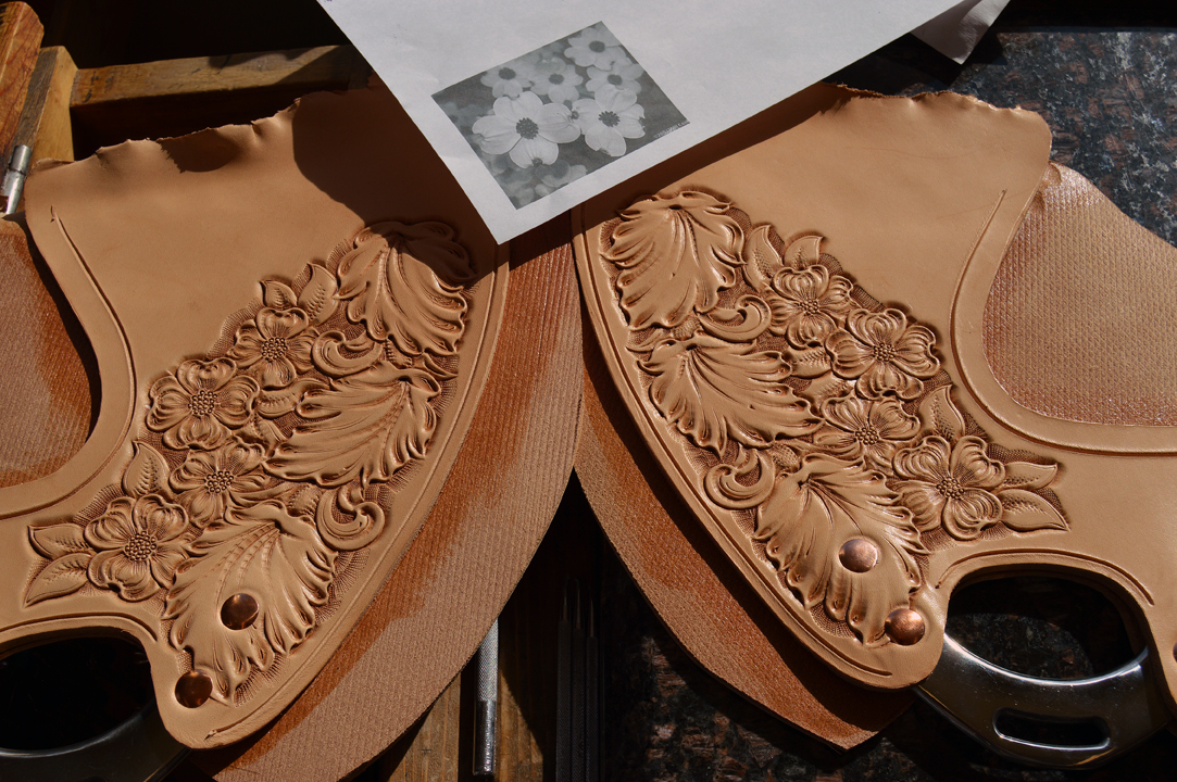 I'll be sewing up these rigging plates soon. I compressed the leather parts by about ten percent making it durable and thinner. I get a crisp, clean look on the decorated surface when I do this as well.